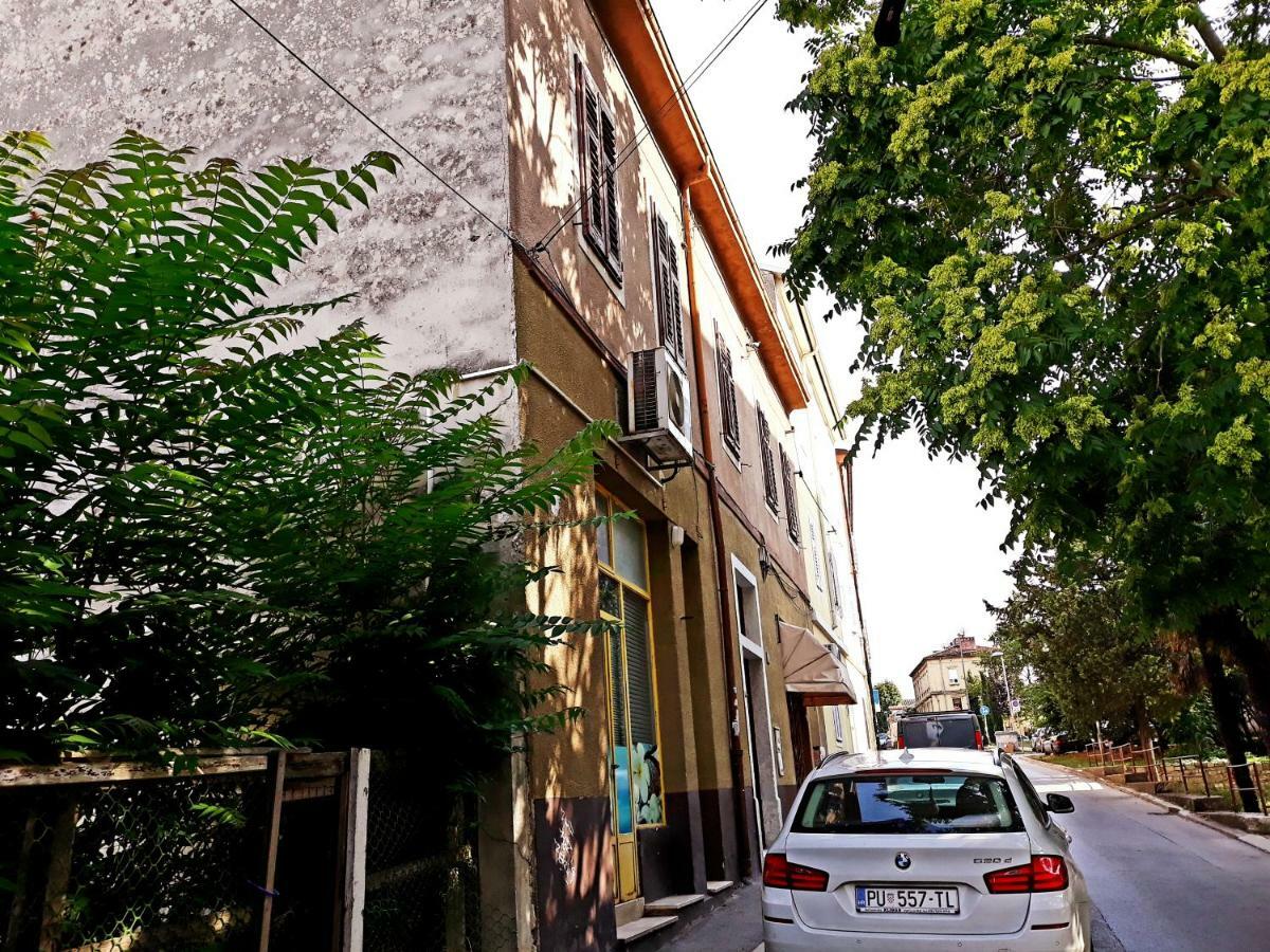 Apartment Imperia *** Pula Exteriér fotografie